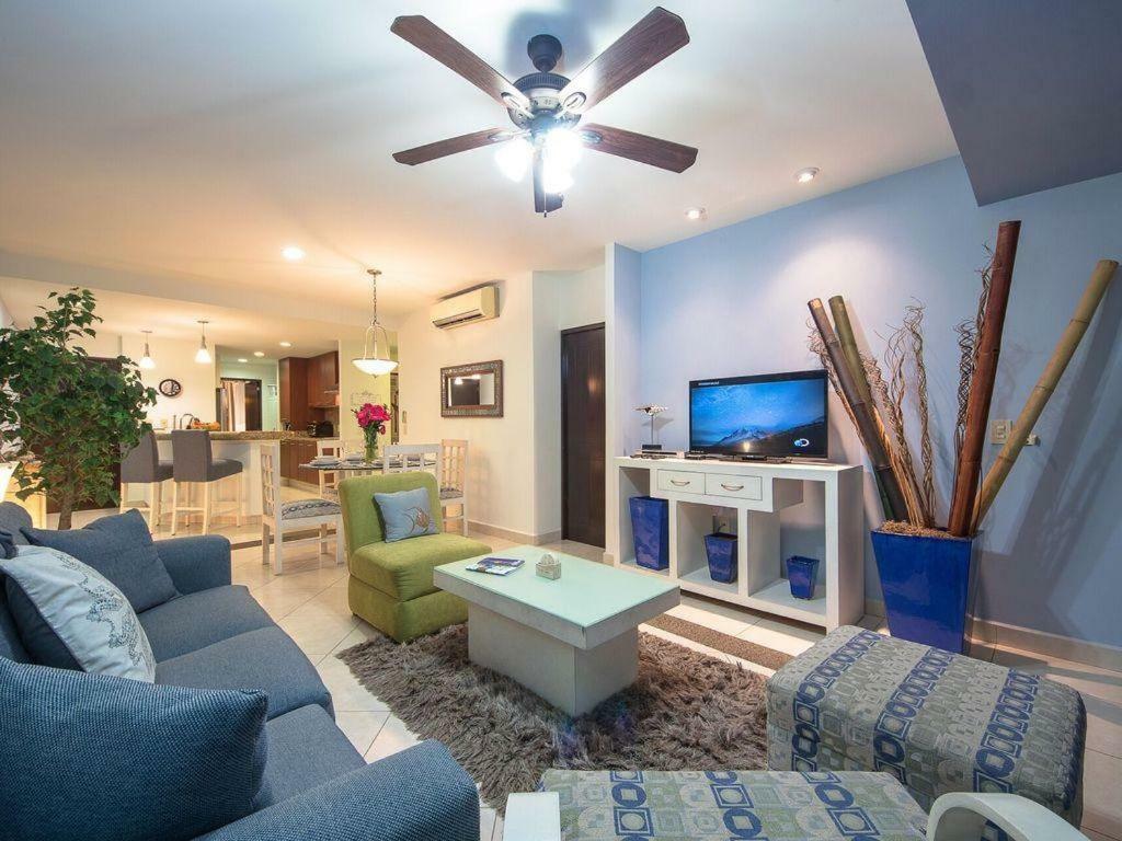 Breathtaking Villa Magna Beachfront Condo, 3 Bedrooms Sleeps 6 Nuevo Vallarta Esterno foto